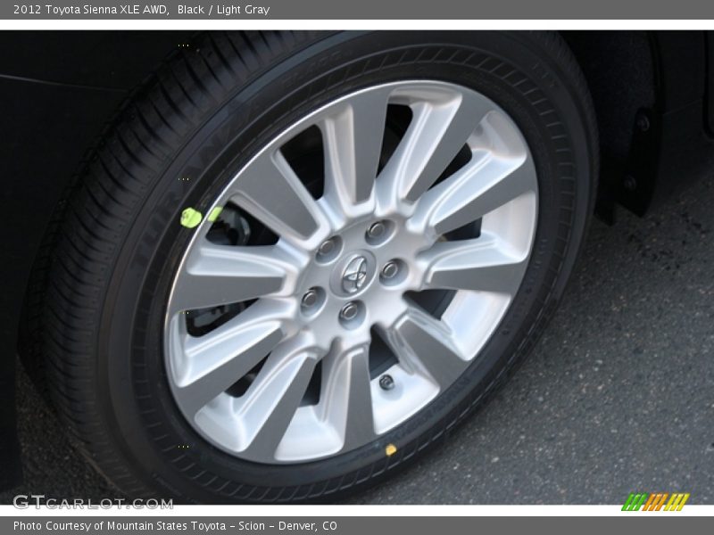 Black / Light Gray 2012 Toyota Sienna XLE AWD