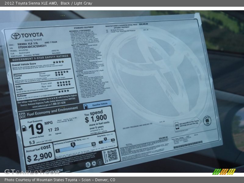 Black / Light Gray 2012 Toyota Sienna XLE AWD