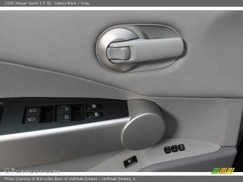 Galaxy Black / Gray 2005 Nissan Quest 3.5 SE