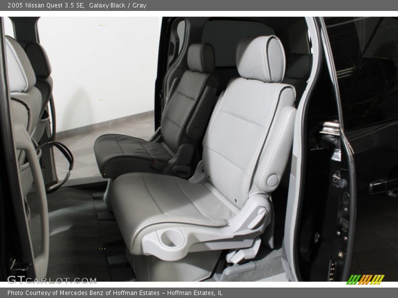 Rear Seat of 2005 Quest 3.5 SE