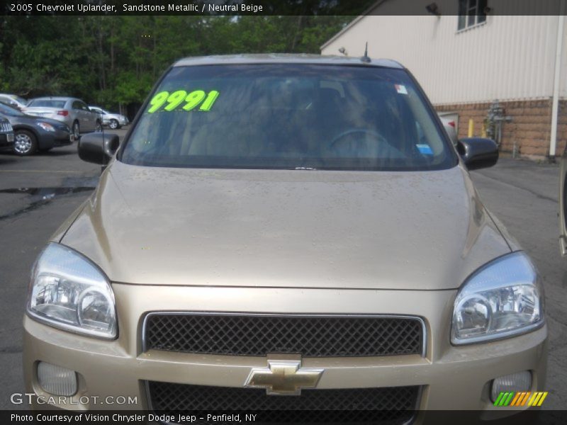 Sandstone Metallic / Neutral Beige 2005 Chevrolet Uplander