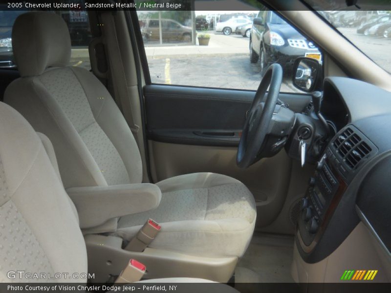 Sandstone Metallic / Neutral Beige 2005 Chevrolet Uplander