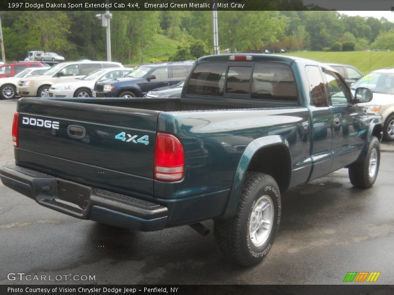 Emerald Green Metallic / Mist Gray 1997 Dodge Dakota Sport Extended Cab 4x4