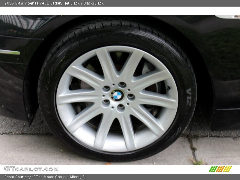 Jet Black / Black/Black 2005 BMW 7 Series 745Li Sedan