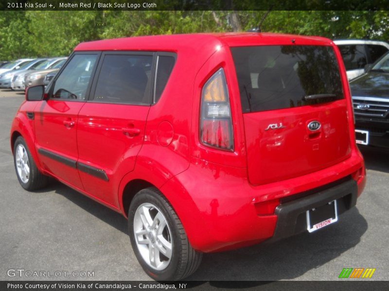 Molten Red / Black Soul Logo Cloth 2011 Kia Soul +