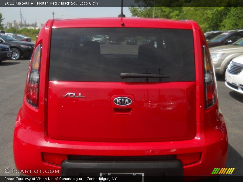 Molten Red / Black Soul Logo Cloth 2011 Kia Soul +