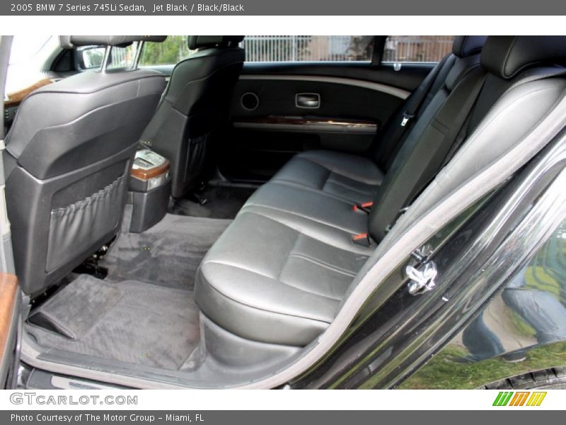 Jet Black / Black/Black 2005 BMW 7 Series 745Li Sedan