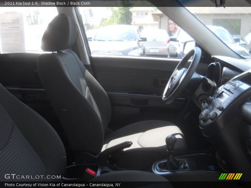 Shadow Black / Black Cloth 2011 Kia Soul 1.6