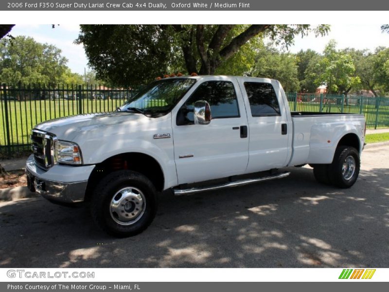 Oxford White / Medium Flint 2006 Ford F350 Super Duty Lariat Crew Cab 4x4 Dually