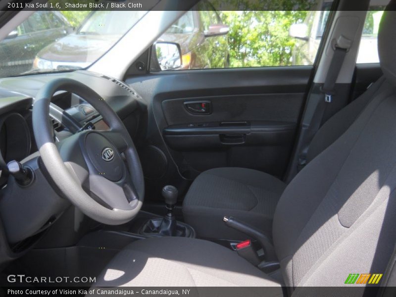 Shadow Black / Black Cloth 2011 Kia Soul 1.6