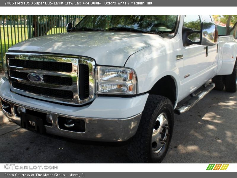 Oxford White / Medium Flint 2006 Ford F350 Super Duty Lariat Crew Cab 4x4 Dually