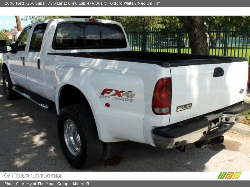 Oxford White / Medium Flint 2006 Ford F350 Super Duty Lariat Crew Cab 4x4 Dually