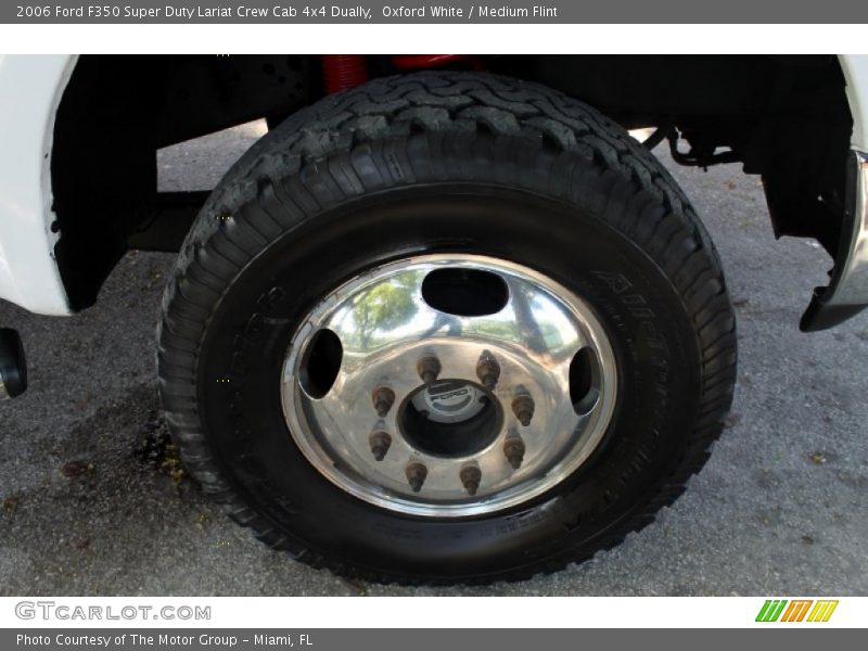Oxford White / Medium Flint 2006 Ford F350 Super Duty Lariat Crew Cab 4x4 Dually