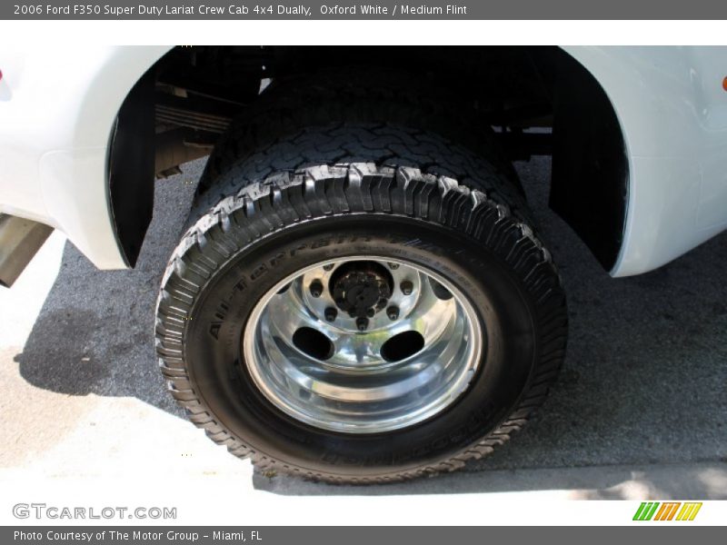 Oxford White / Medium Flint 2006 Ford F350 Super Duty Lariat Crew Cab 4x4 Dually