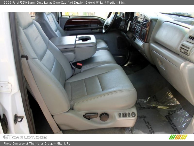 Oxford White / Medium Flint 2006 Ford F350 Super Duty Lariat Crew Cab 4x4 Dually