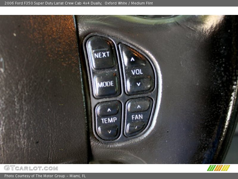 Oxford White / Medium Flint 2006 Ford F350 Super Duty Lariat Crew Cab 4x4 Dually