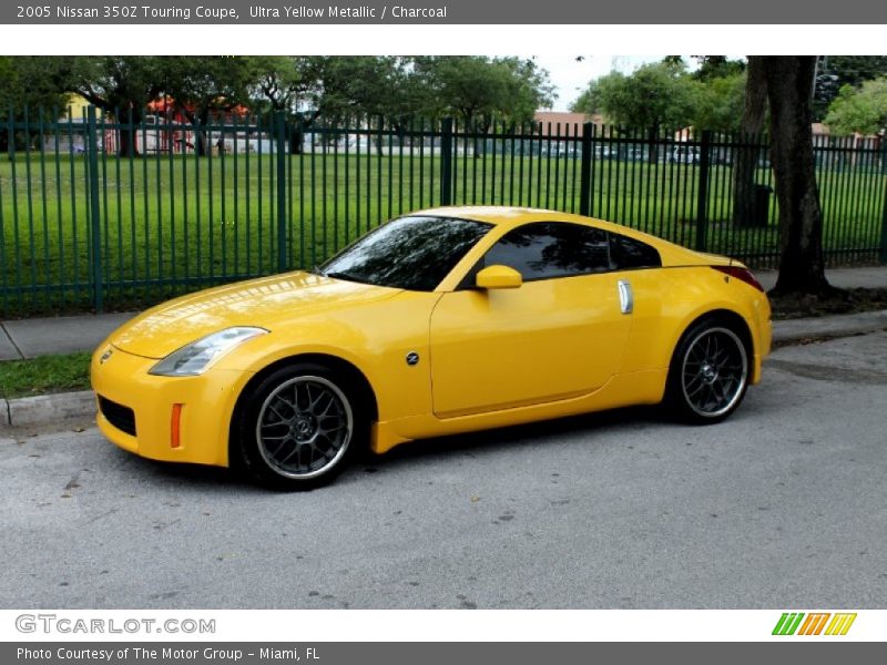 Ultra Yellow Metallic / Charcoal 2005 Nissan 350Z Touring Coupe
