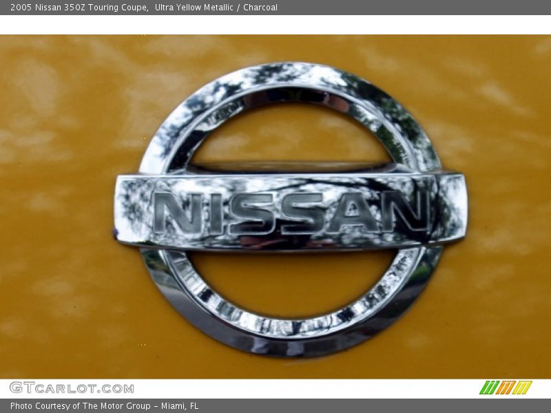  2005 350Z Touring Coupe Logo