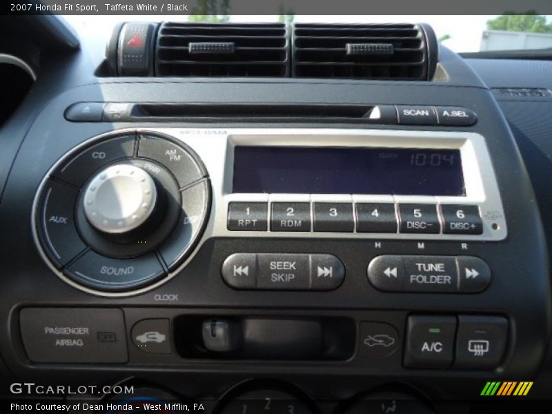 Taffeta White / Black 2007 Honda Fit Sport