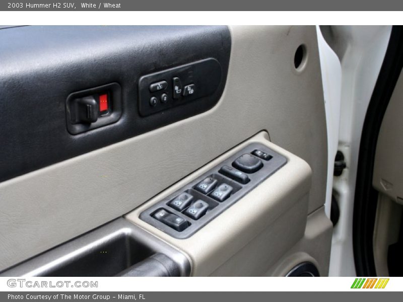 White / Wheat 2003 Hummer H2 SUV