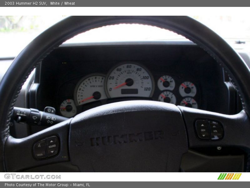 White / Wheat 2003 Hummer H2 SUV