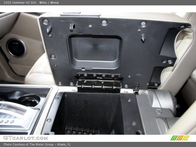 White / Wheat 2003 Hummer H2 SUV