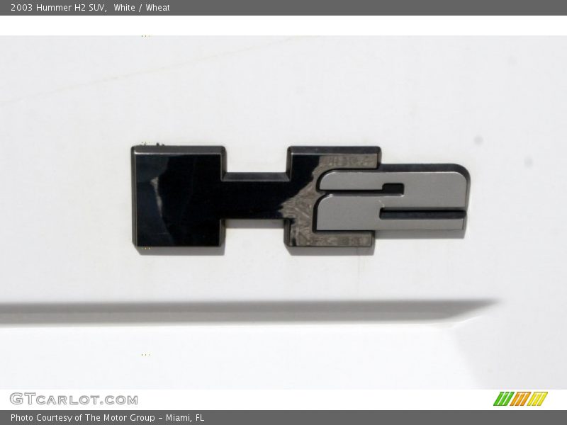 White / Wheat 2003 Hummer H2 SUV