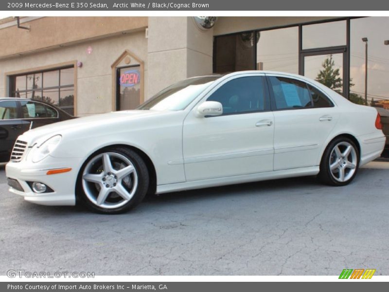 Arctic White / Black/Cognac Brown 2009 Mercedes-Benz E 350 Sedan