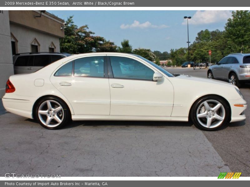 Arctic White / Black/Cognac Brown 2009 Mercedes-Benz E 350 Sedan