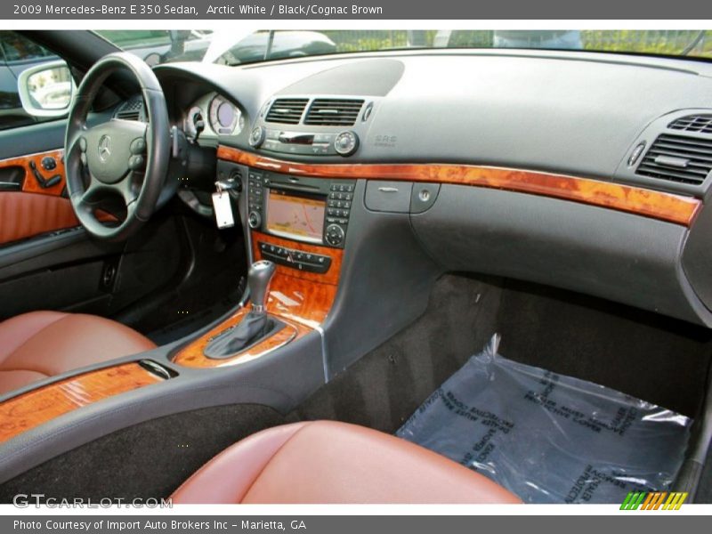 Arctic White / Black/Cognac Brown 2009 Mercedes-Benz E 350 Sedan