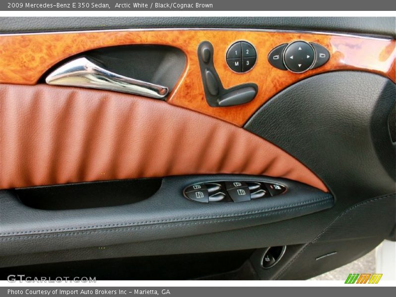 Arctic White / Black/Cognac Brown 2009 Mercedes-Benz E 350 Sedan