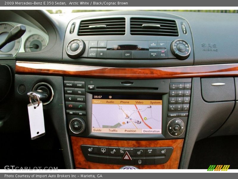 Arctic White / Black/Cognac Brown 2009 Mercedes-Benz E 350 Sedan