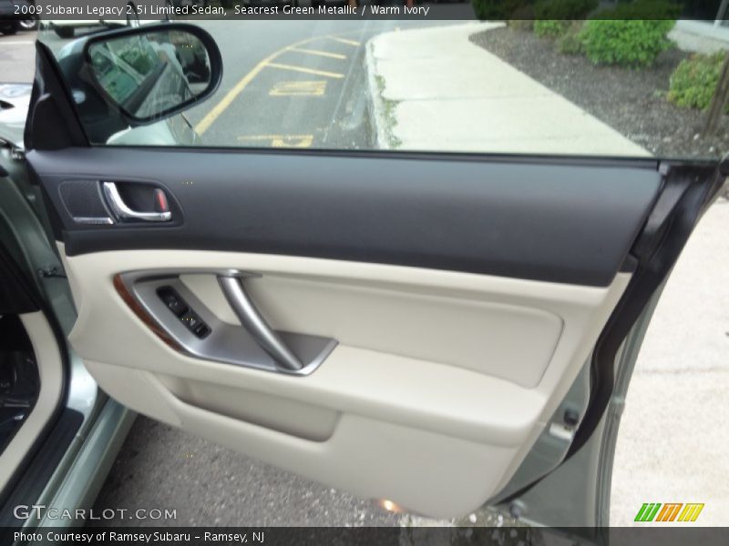 Seacrest Green Metallic / Warm Ivory 2009 Subaru Legacy 2.5i Limited Sedan