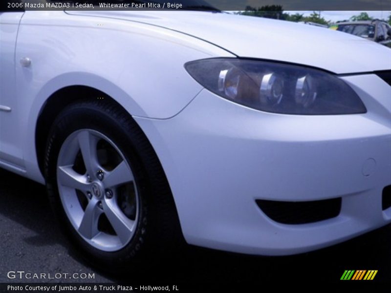 Whitewater Pearl Mica / Beige 2006 Mazda MAZDA3 i Sedan