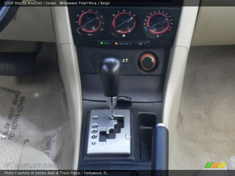 Whitewater Pearl Mica / Beige 2006 Mazda MAZDA3 i Sedan