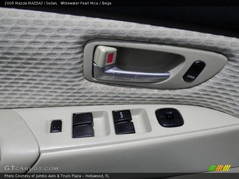 Whitewater Pearl Mica / Beige 2006 Mazda MAZDA3 i Sedan