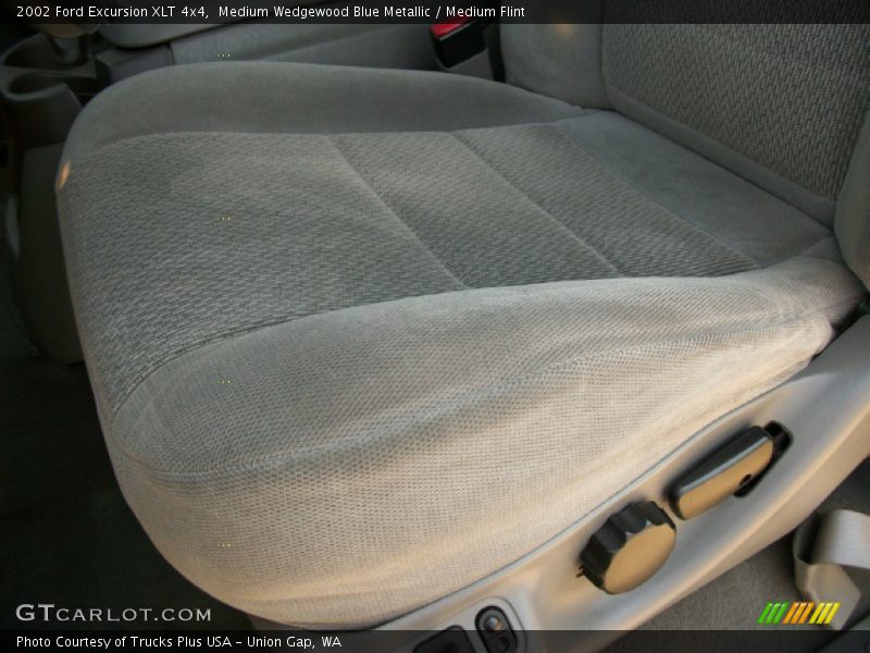 Medium Wedgewood Blue Metallic / Medium Flint 2002 Ford Excursion XLT 4x4