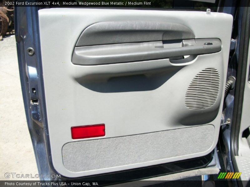 Medium Wedgewood Blue Metallic / Medium Flint 2002 Ford Excursion XLT 4x4