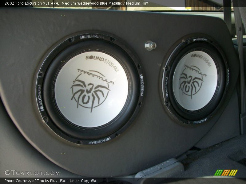 Medium Wedgewood Blue Metallic / Medium Flint 2002 Ford Excursion XLT 4x4