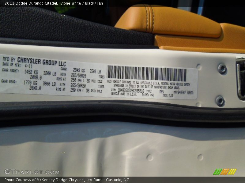 Stone White / Black/Tan 2011 Dodge Durango Citadel