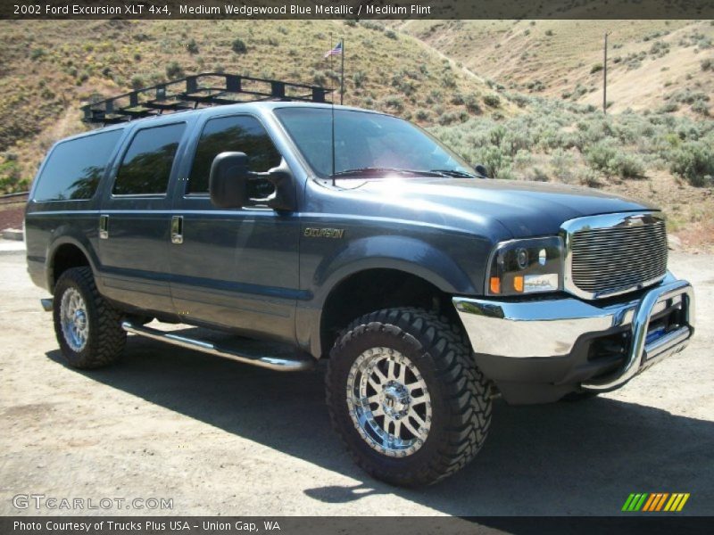 Medium Wedgewood Blue Metallic / Medium Flint 2002 Ford Excursion XLT 4x4