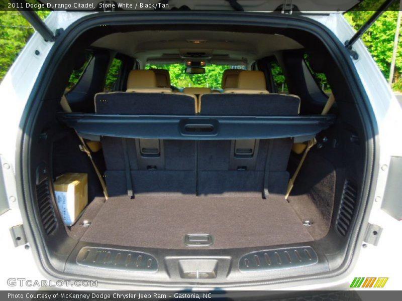  2011 Durango Citadel Trunk