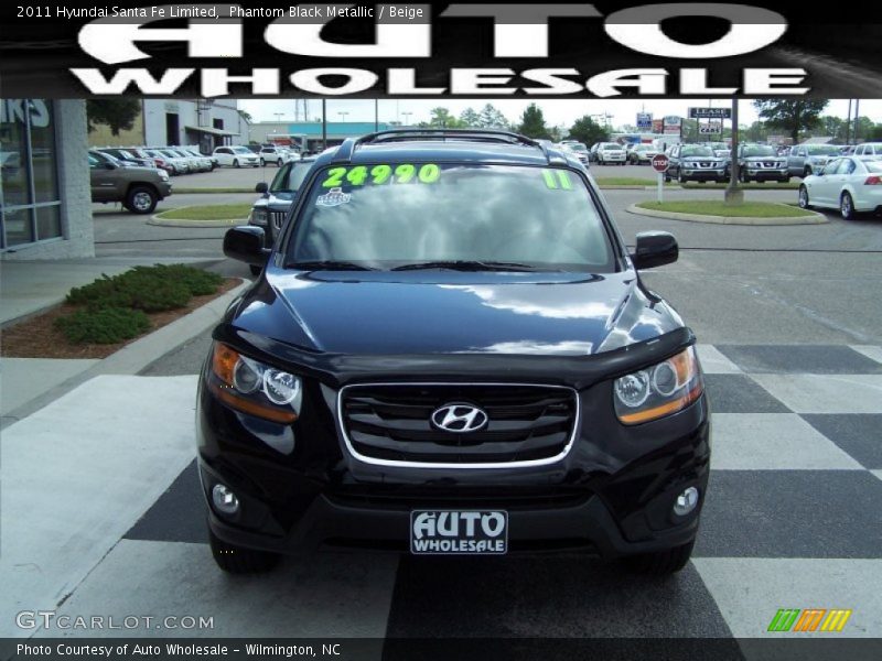 Phantom Black Metallic / Beige 2011 Hyundai Santa Fe Limited