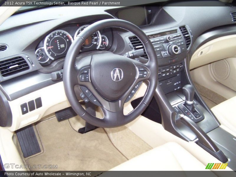 Dashboard of 2012 TSX Technology Sedan