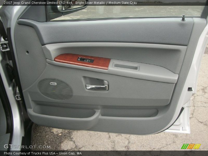 Bright Silver Metallic / Medium Slate Gray 2007 Jeep Grand Cherokee Limited CRD 4x4