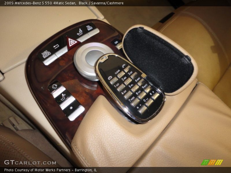 Black / Savanna/Cashmere 2009 Mercedes-Benz S 550 4Matic Sedan