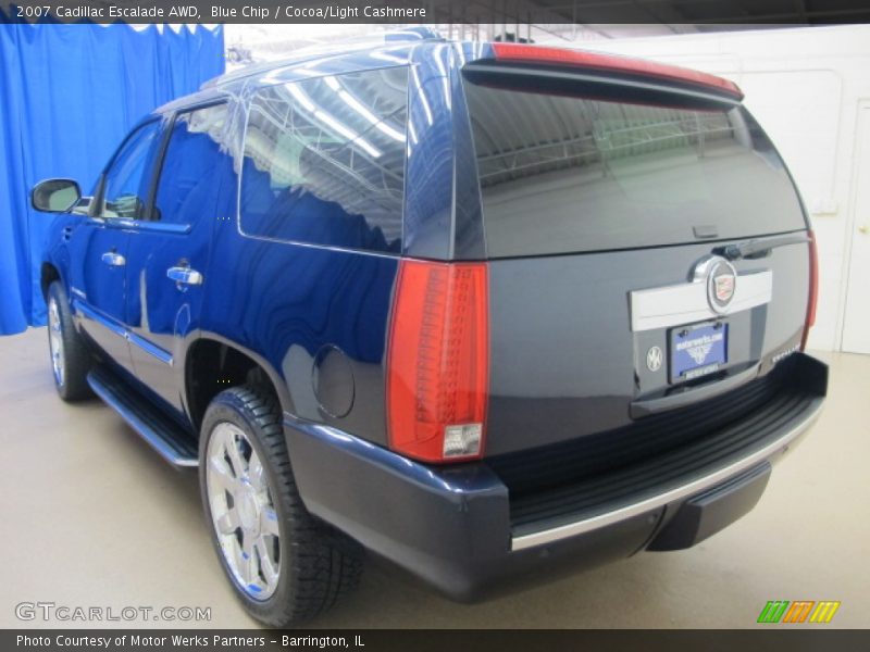 Blue Chip / Cocoa/Light Cashmere 2007 Cadillac Escalade AWD