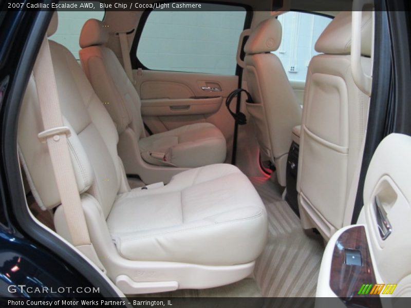 Blue Chip / Cocoa/Light Cashmere 2007 Cadillac Escalade AWD
