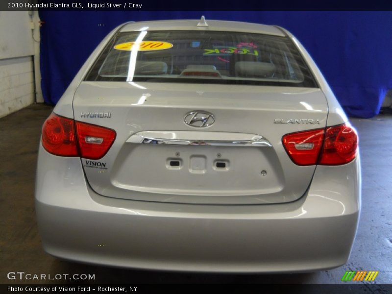 Liquid Silver / Gray 2010 Hyundai Elantra GLS