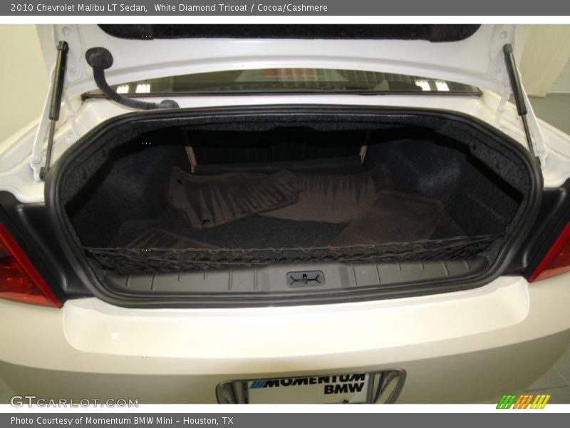 White Diamond Tricoat / Cocoa/Cashmere 2010 Chevrolet Malibu LT Sedan